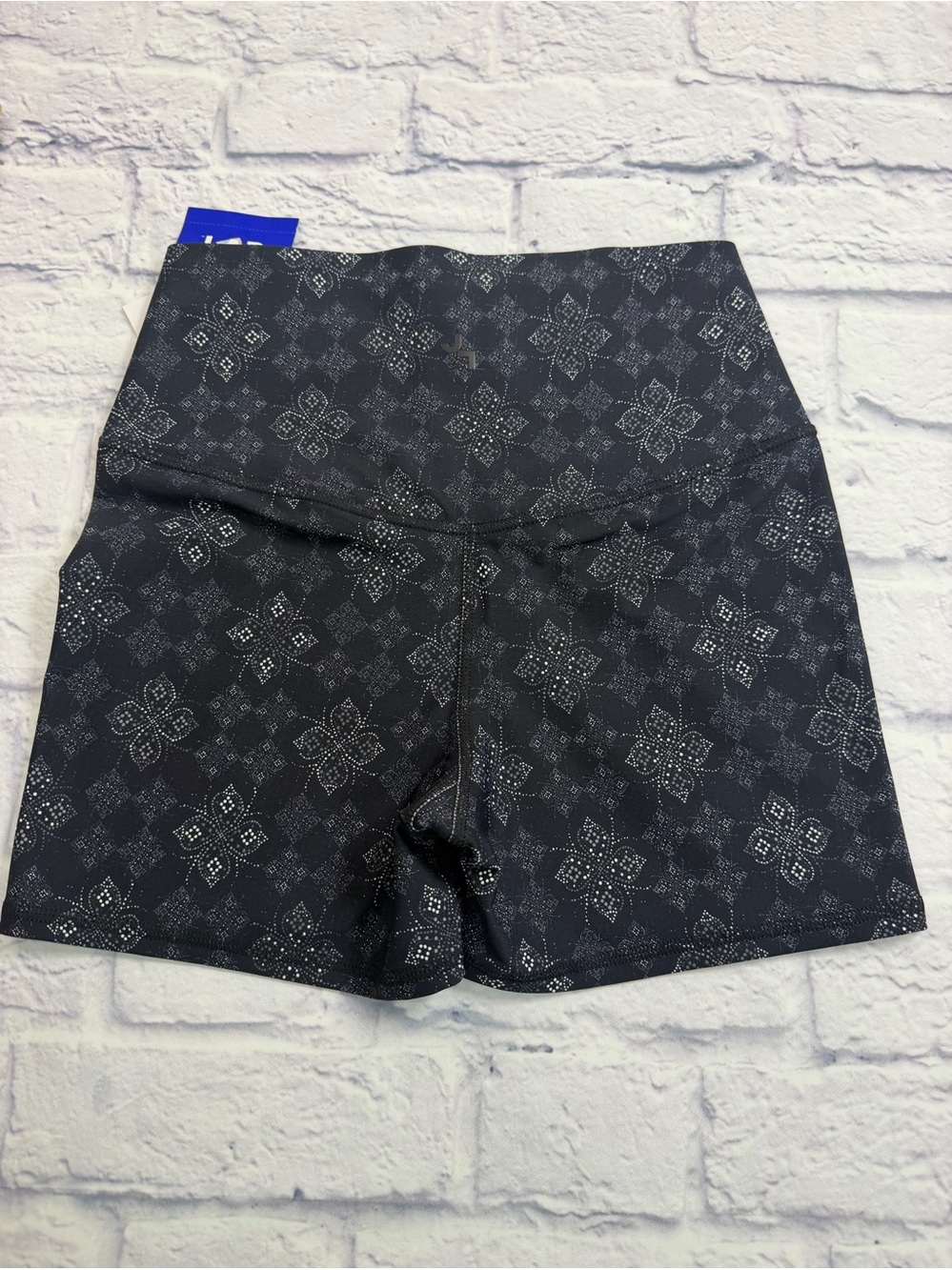NWT Joy Lab Black Patterned High-Rise Bike Shorts. Workout. Activewear. Size S. - Picture 7 of 8
